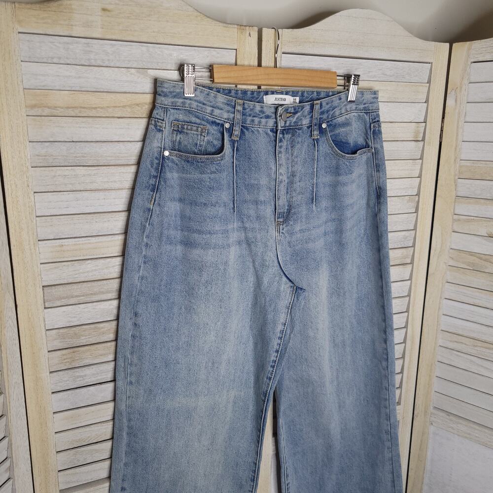 💛3/$15 JUSTFAB Size 32 Women's Jeans Straight Cut Light Blue 33 Waist High Rise - Picture 2 of 8